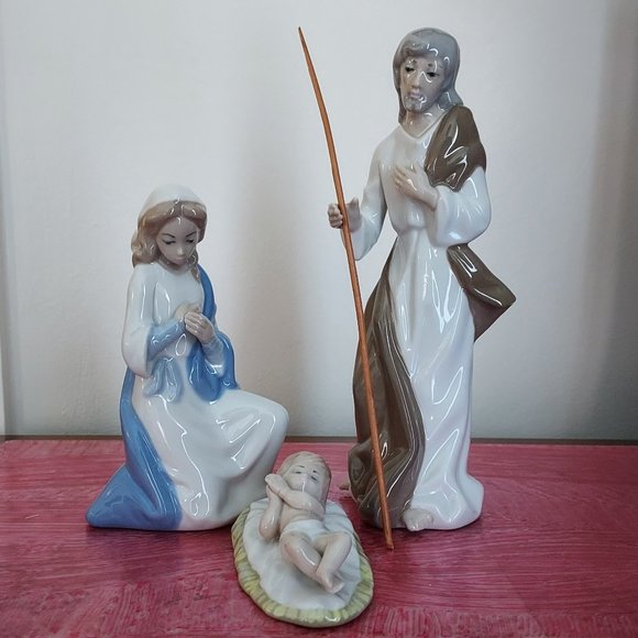 Casades Porcelain Nativity 3 pc Set - Made in Spain - Picture 2 of 16